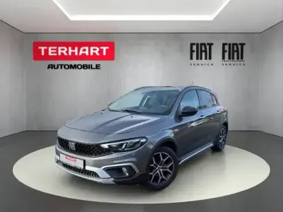Usata Fiat Tipo Cross 101 CV (74 kW) 2021 Grigio Station wagon