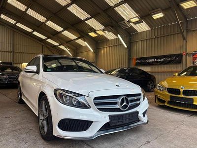 Weiß Gebraucht 2017 Mercedes C200 AMG line Limousine | 13.950 € (Fairer Preis)