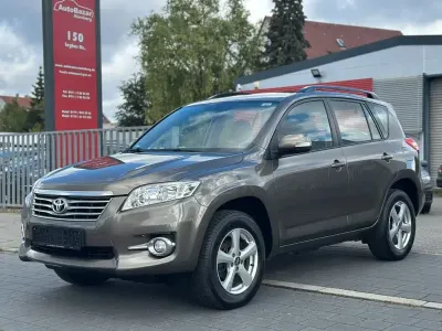 Gebraucht Toyota RAV4 150 PS (110 kW) 2010 Braun SUV