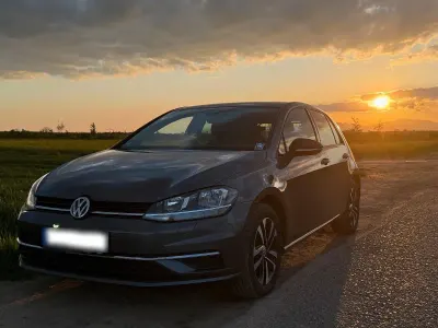 Usata VW Golf VII IQ Drive 116 CV (85 kW) 2019 Grigio Berlina