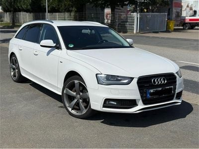 Weiß Gebraucht 2015 Audi A4 S-Line Kombi | 8.500 € (Guter Preis)