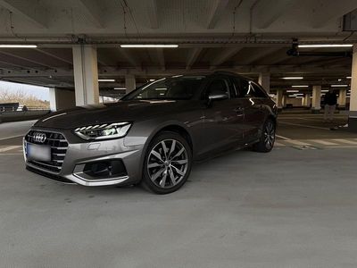 Gebraucht Audi A4 Comfort 150 PS (110 kW) 2019 Grau Kombi