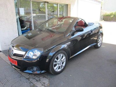Second-hand Opel Tigra Sport 125 CP (91 kW) 2005 Negru Cabrio