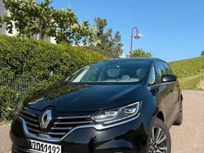 Gebraucht Renault Espace Initiale Paris 160 PS (117 kW) 2017 Schwarz Van / Kleinbus