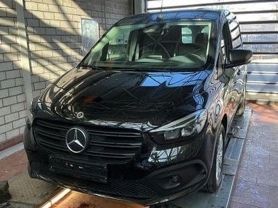 Usata Mercedes eCitan 89 kW (122 CV) 2024 Nero Monovolume