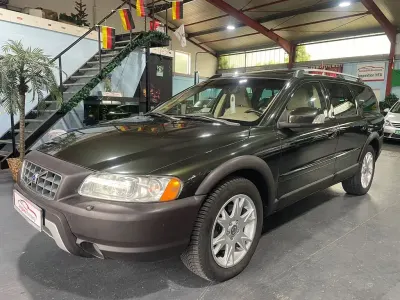 Gebraucht Volvo XC70 185 PS (136 kW) 2007 Grün Kombi