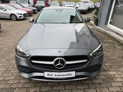 Gebraucht Mercedes C200 163 PS (119 kW) 2023 Selenitgrau  metalliclack Limousine