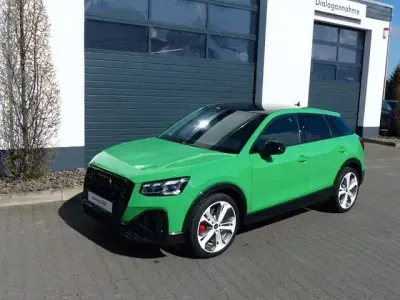 Gebraucht Audi SQ2 S-Line 301 PS (221 kW) 2023 Grün SUV
