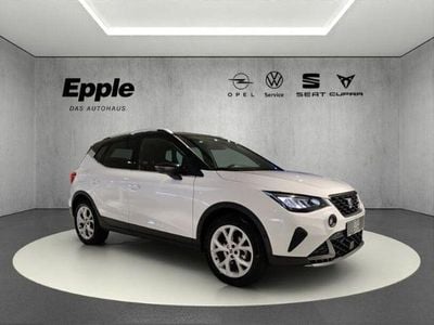 Weiss Gebraucht 2025 Seat Arona FR SUV | 23.990 € (Fairer Preis)