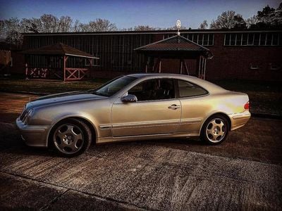 Gebraucht Mercedes CLK430 279 PS (205 kW) 2000 Silber Coupé