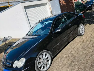 Gebraucht Mercedes CLK500 306 PS (225 kW) 2004 Schwarz Coupé
