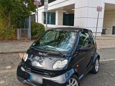 Gebraucht Smart ForTwo Cabrio 41 PS (30 kW) 2001 Schwarz Cabrio