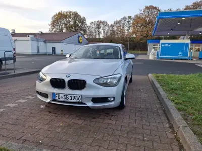 Gebraucht BMW 116 136 PS (100 kW) 2014 Grau Kleinwagen