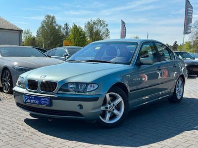 gebraucht BMW 325 325 3er Lim. i SMG RENTNERAUTO! Xenon/SitzH/Sport