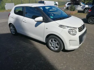 Gebraucht Citroën C1 Feel 69 PS (50 kW) 2014 Weiß Kleinwagen