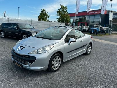 gebraucht Peugeot 207 CC 1.6 Cabrio Coupé Platinum Vollleder