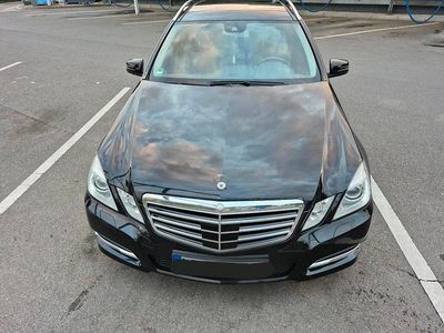 Gebraucht Mercedes E350 Avantgarde 231 PS (169 kW) 2011 Schwarz Kombi
