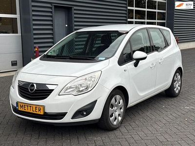 Gebraucht Opel Meriva Business 120 PS (88 kW) 2012 Weiß Van / Kleinbus