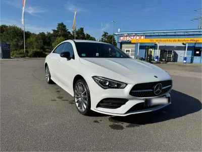 Gebraucht Mercedes CLA250e AMG line 218 PS (160 kW) 2021 Weiß Coupé