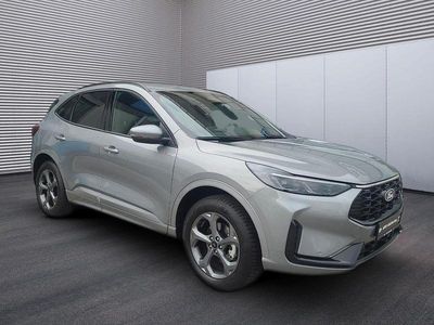 Gebraucht Ford Kuga 152 PS (111 kW) 2024 Silber SUV