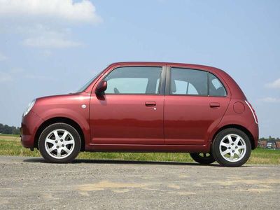 Daihatsu Trevis