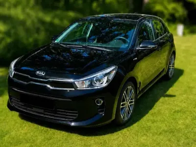 Gebraucht Kia Rio Platinum 120 PS (88 kW) 2019 Schwarz Kleinwagen