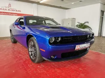 Gebraucht Dodge Challenger 305 PS (224 kW) 2018 Blau Coupé