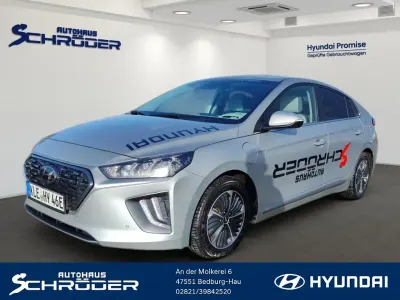 Gebraucht Hyundai Ioniq Advantage 141 PS (103 kW) 2022 Silber Kleinwagen