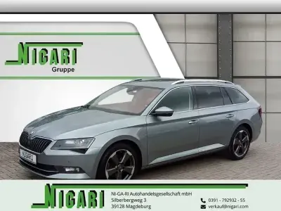 Gebraucht Skoda Superb Style 179 PS (131 kW) 2018 Grau Kombi
