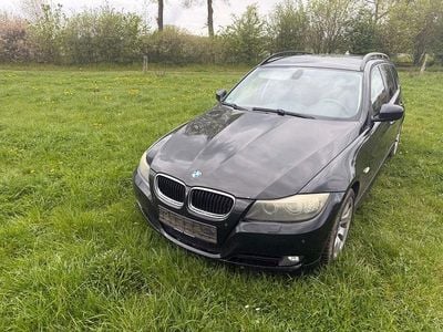 Second-hand BMW 320 Sport Line 163 CP (119 kW) 2008 Negru Break