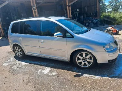Gebraucht VW Touran 136 PS (100 kW) 2006 Silber Van / Kleinbus