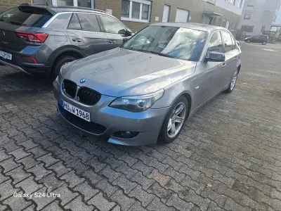 Gebraucht BMW 525 177 PS (130 kW) 2004 Grau Limousine