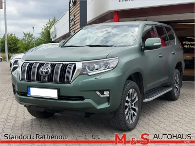 Gebraucht Toyota Land Cruiser Basis 204 PS (150 kW) 2023 Tiefschwarz mica metallic SUV