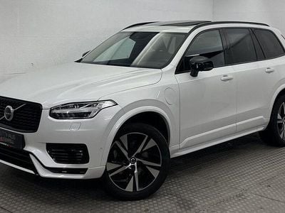 Gebraucht Volvo XC90 Ultimate 235 PS (172 kW) 2020 Onyx black (metallic) SUV