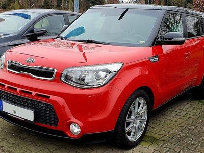 Rot Gebraucht 2014 Kia Soul Spirit SUV | 12.910 € (Fairer Preis)