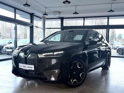 Gebraucht BMW iX Sport Line 239 kW (326 PS) 2022 Black sapphire metallic SUV
