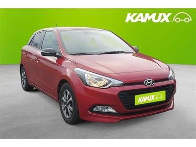 Gebraucht Hyundai i20 Passion 84 PS (61 kW) 2018 Rot Limousine