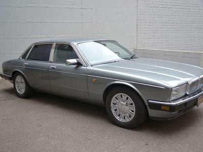 Gebraucht Jaguar XJ12 Sovereign 311 PS (228 kW) 1994 Grau Limousine
