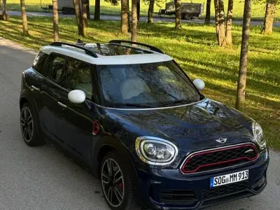 Begagnad Mini John Cooper Works Countryman 231 HK (169 kW) 2017 Blå SUV