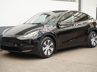 Usado Tesla Model Y Standard Range 219 kW (299 HP) 2024 Preto SUV