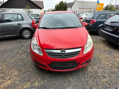 Gebraucht Opel Corsa 90 PS (66 kW) 2008 Rot Kleinwagen