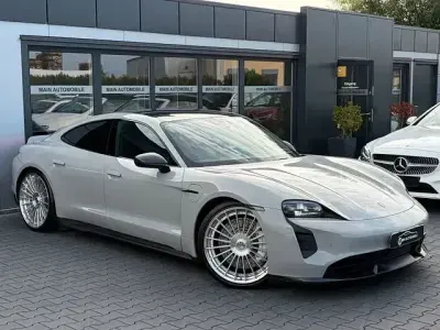 Gebraucht Porsche Taycan 4S Performance Package 419 kW (571 PS) 2021 Andere Limousine