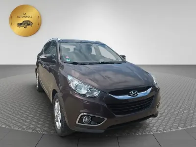 Gebraucht Hyundai ix35 Premium 184 PS (135 kW) 2013 Braun SUV