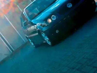 Gebraucht VW Polo 60 PS (44 kW) 2001 Blau Kleinwagen