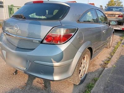 Opel Astra GTC