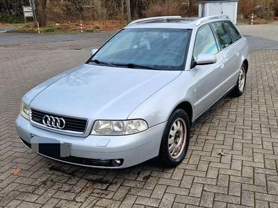 Usata Audi A4 193 CV (141 kW) 1999 Argento Station wagon