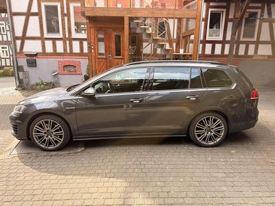 Second-hand VW Golf VII GTD 184 CP (135 kW) 2016 Gri Break