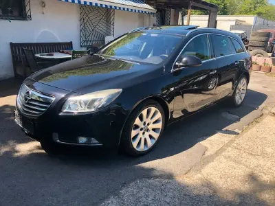 Używany Opel Insignia Cosmo 179 KM (131 kW) 2009 Czarny Kombi