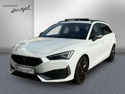 Używany Cupra Leon VZ 310 KM (228 kW) 2024 Biały Kombi