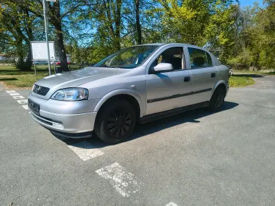 Occasion Opel Astra 75 ch (55 kW) 1999 Argent Berline